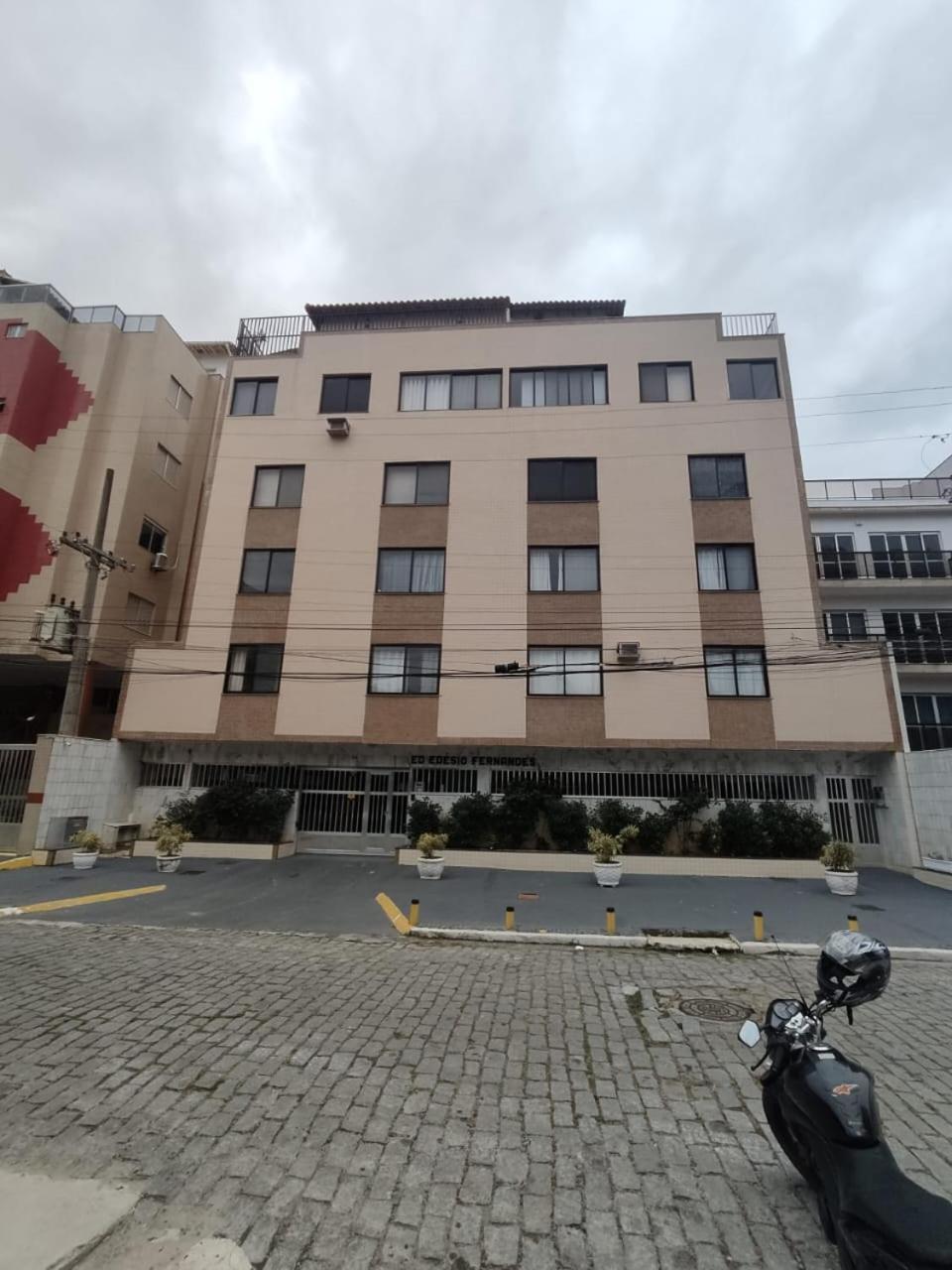 Edesio Fernandes Apartamento Cabo Frio